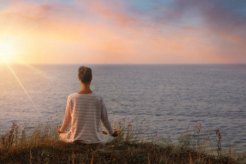Stress abbauen: Tipps für den Umgang mit Stress – © New Africa/stock.adobe.com