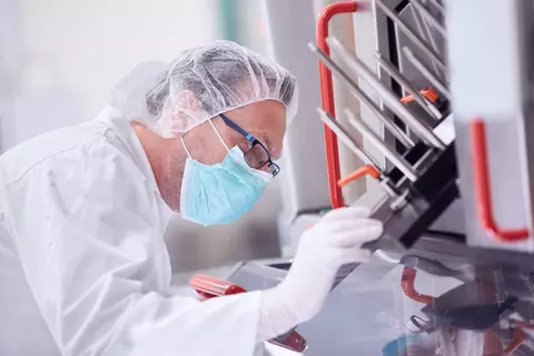 Phytotherapie Produktion - © Johannes Hloch