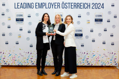 Schwabe Austria erhielt das Siegel „Leading Employer 2024“ - Schwabe Austria zählt zu den Leading Employers Austria 2024 - © Leading Employers